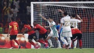 الجزائر تتعادل مع أنجولا في كأس الأمم الأفريقية